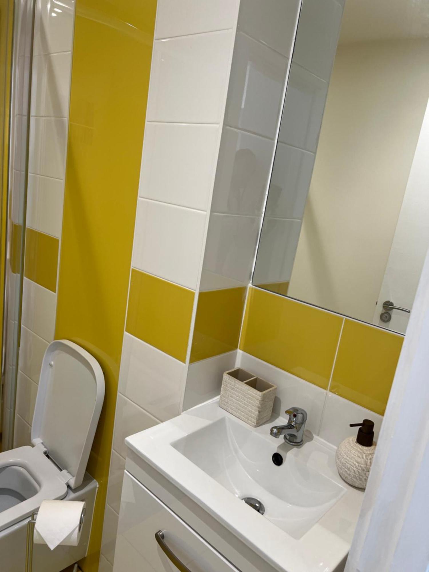 Corner Studio Apartment In Sheffield Exterior foto